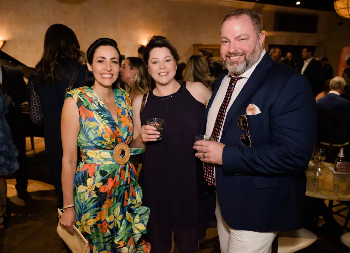 chicago bash people smiling